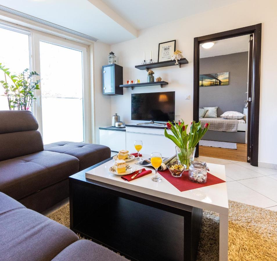 Memories Apartment Dubrovnik Bagian luar foto